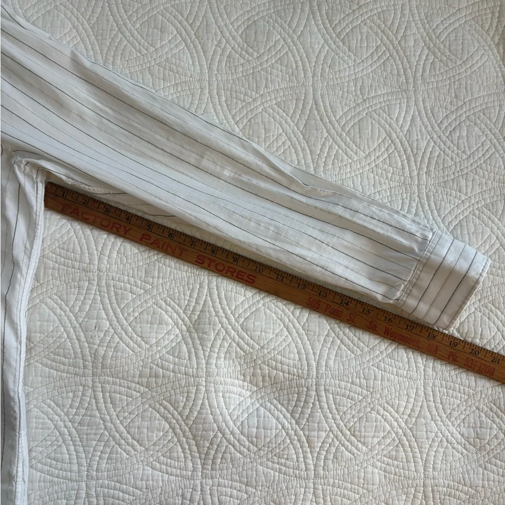 Classic White Striped Button Down Large Club Monaco - Picture 7 of 9